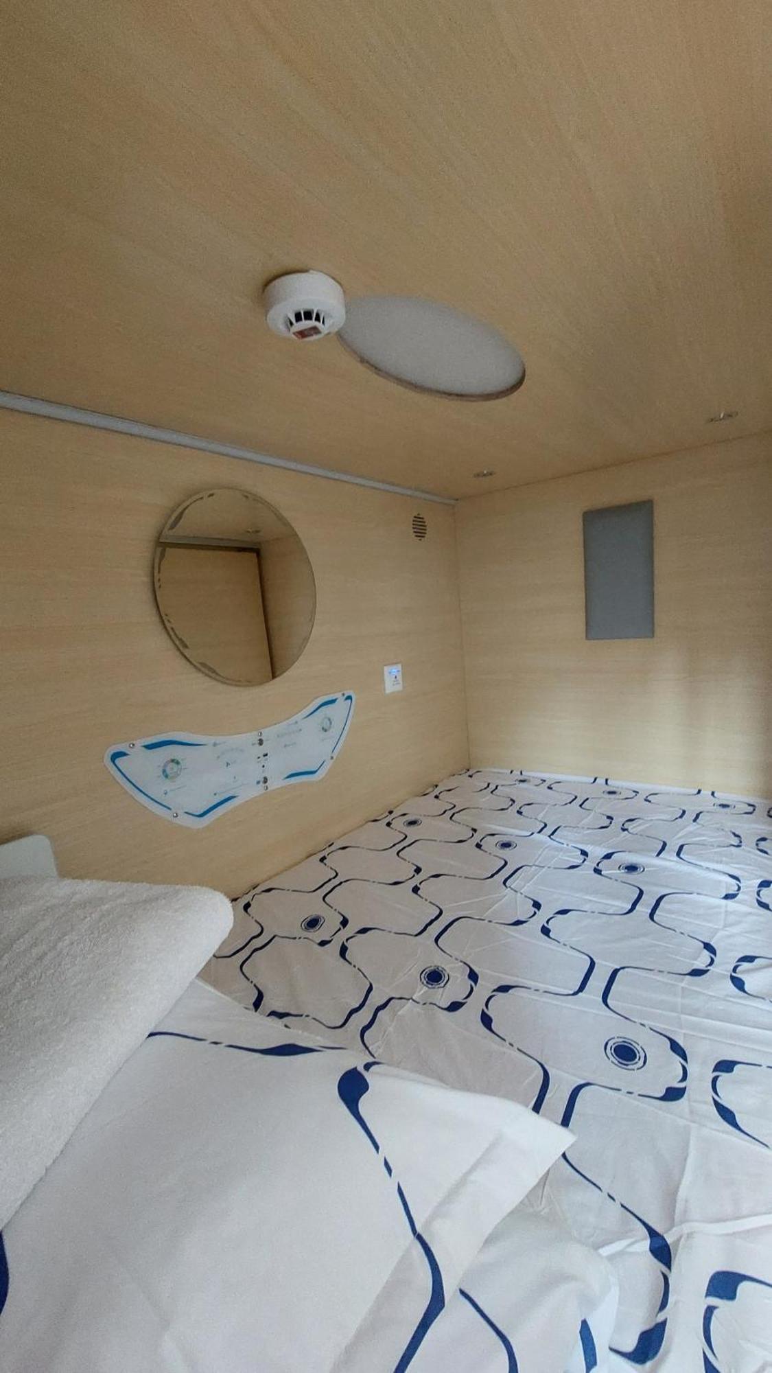 Happy Hotel Riga Ngoại thất bức ảnh