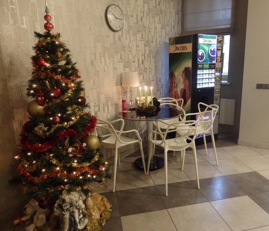 Happy Hotel Riga Ngoại thất bức ảnh